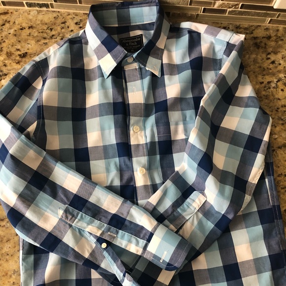 ABERCROMBIE & FITCH Men’s XS Dress Shirt - Picture 2 of 3